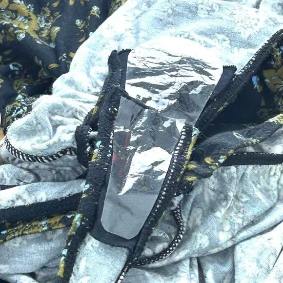 New Free People Intimately Turnt Faux Wrap Long Sleeve Bodysuit Night Combo Sz L - Picture 10 of 13